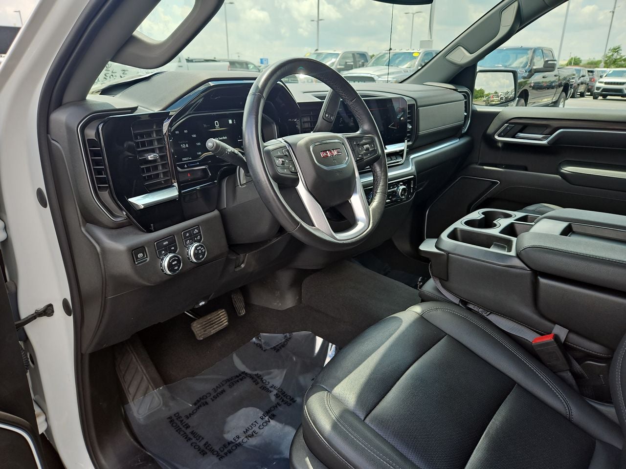 2022 GMC Sierra 1500 SLT