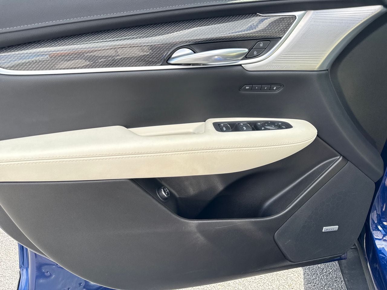 2023 Cadillac XT5 AWD Sport