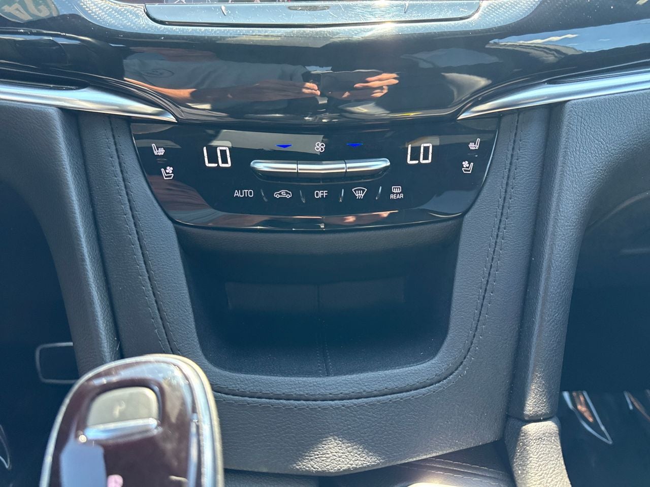 2024 Cadillac XT6 AWD Sport