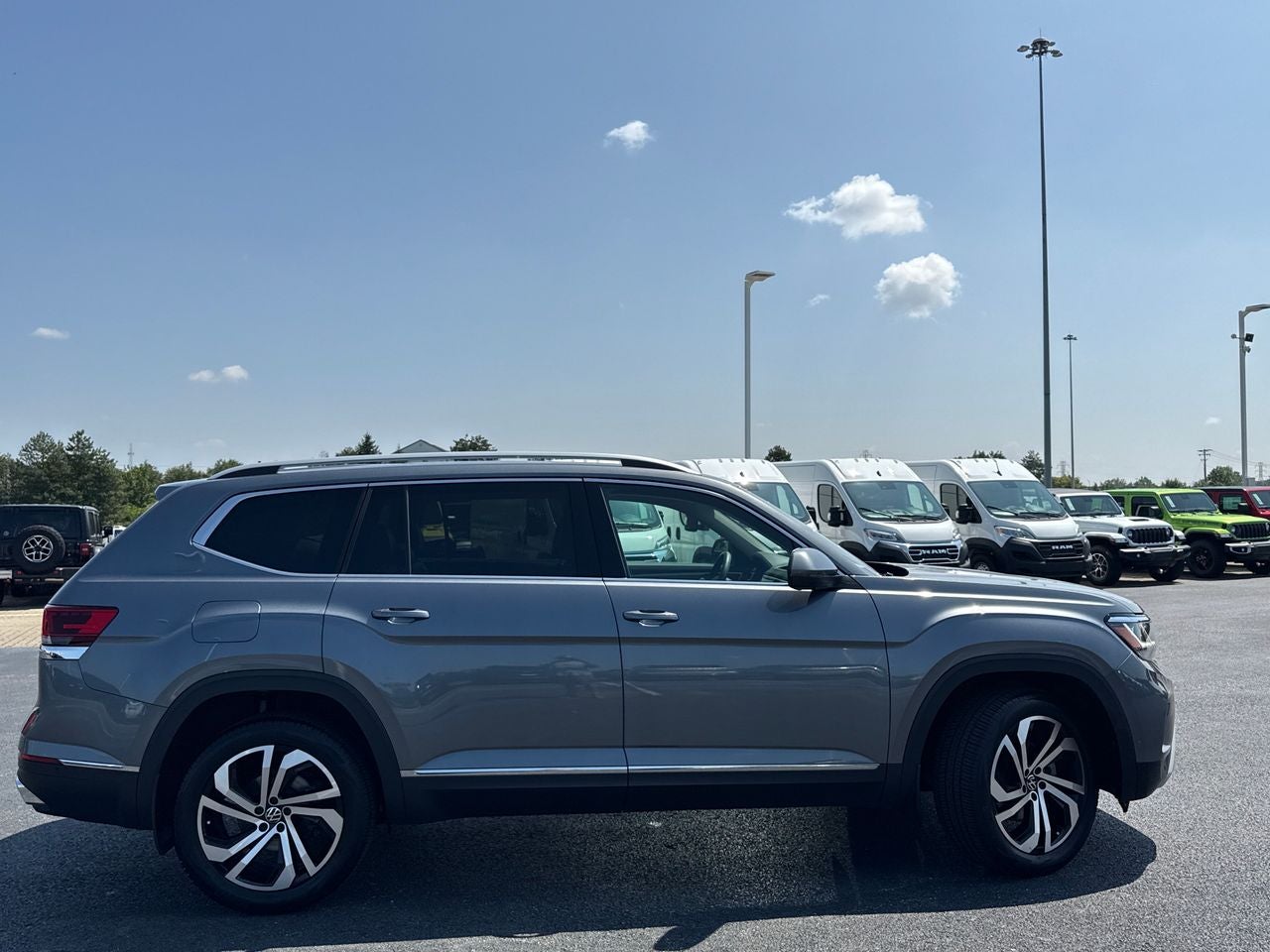 2021 Volkswagen Atlas 3.6L V6 SEL Premium