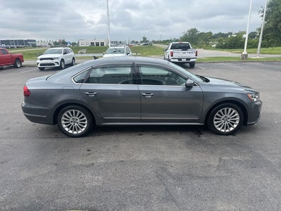 2017 Volkswagen Passat 1.8T SE