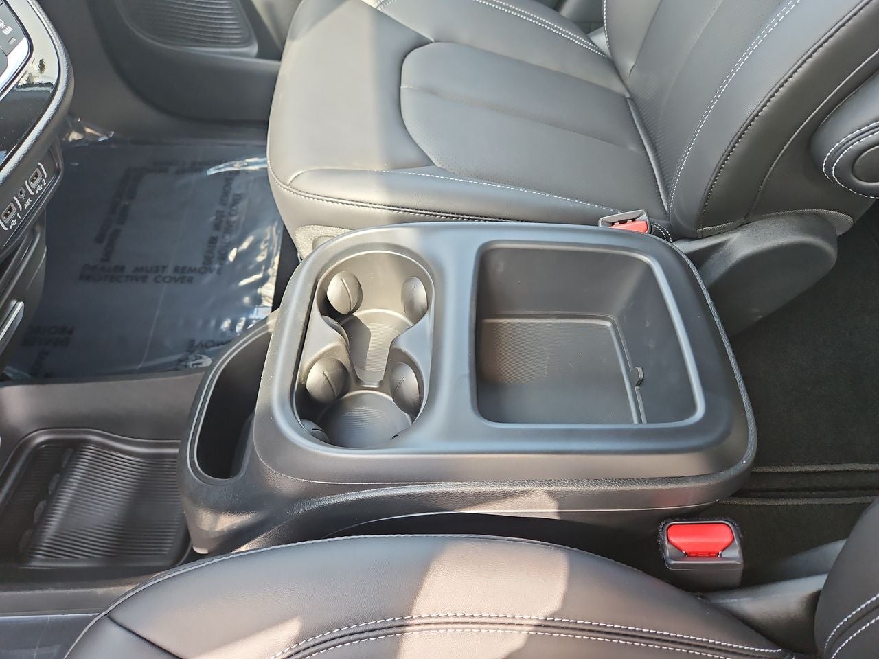 2025 Chrysler Voyager VOYAGER LX