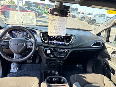 2021 Chrysler Pacifica Touring