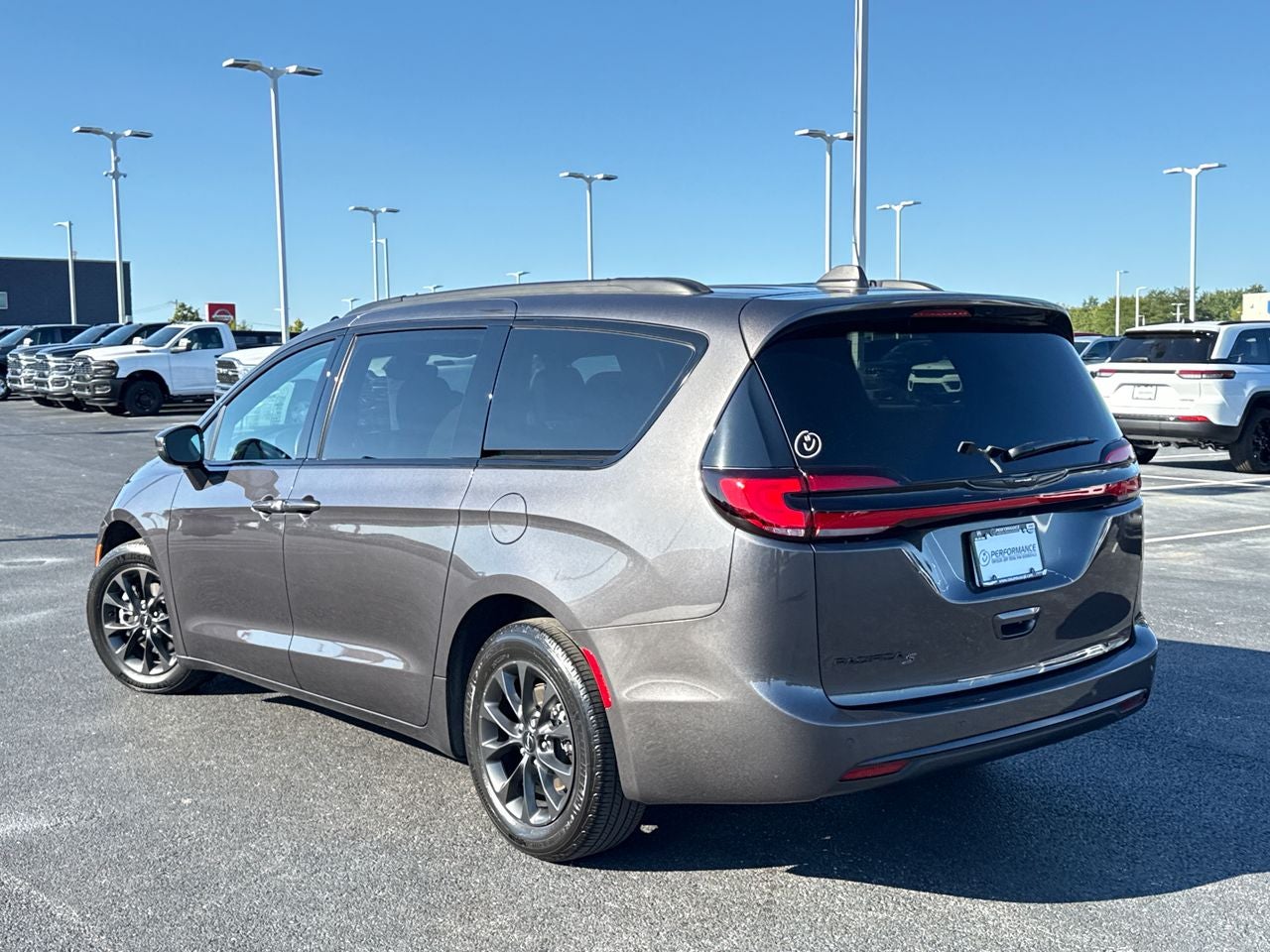 2021 Chrysler Pacifica Touring