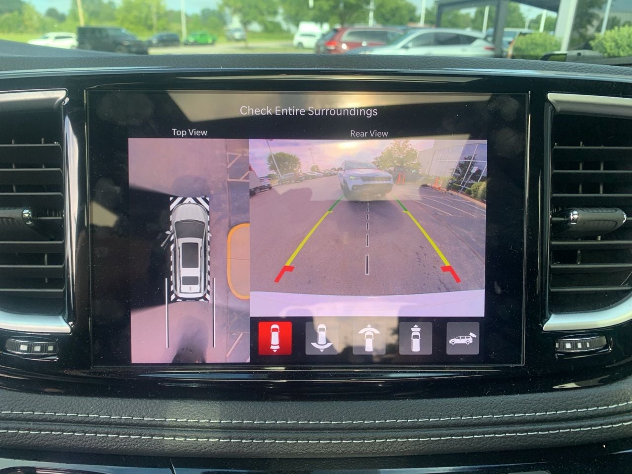 2023 Chrysler Pacifica Limited AWD