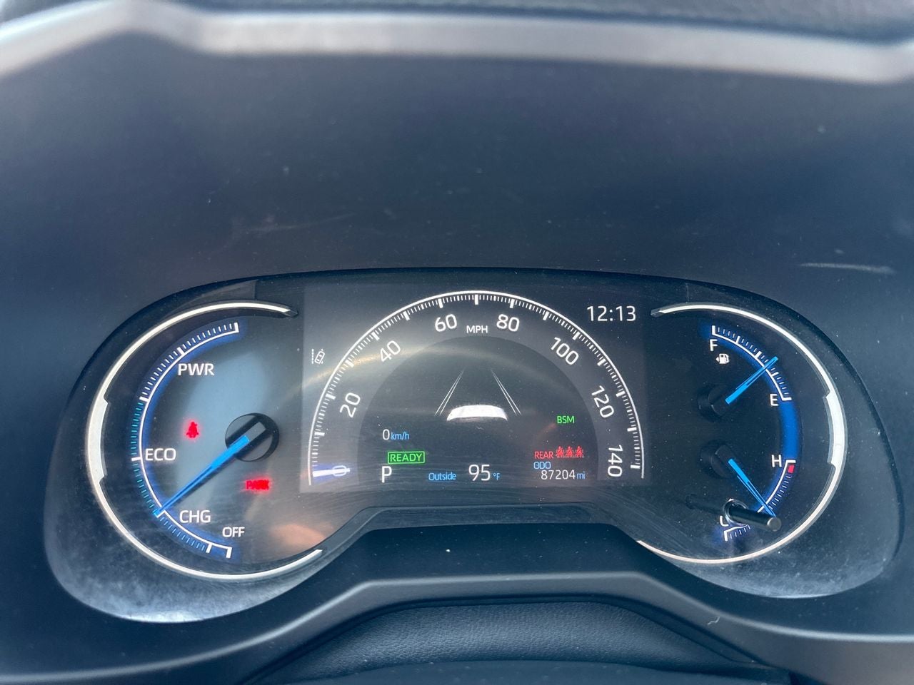 2023 Toyota RAV4 Hybrid XLE