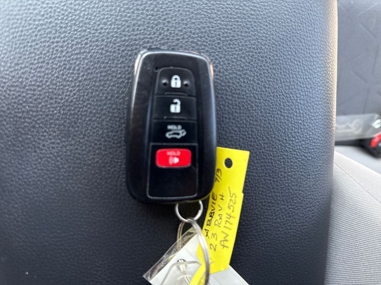 2023 Toyota RAV4 Hybrid XLE