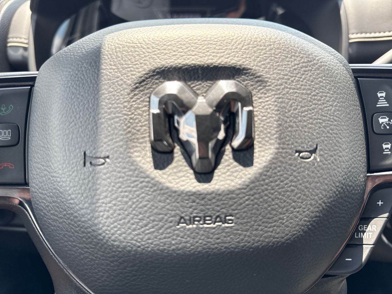 2024 RAM 3500 Limited Mega Cab 4x4 6'4' Box