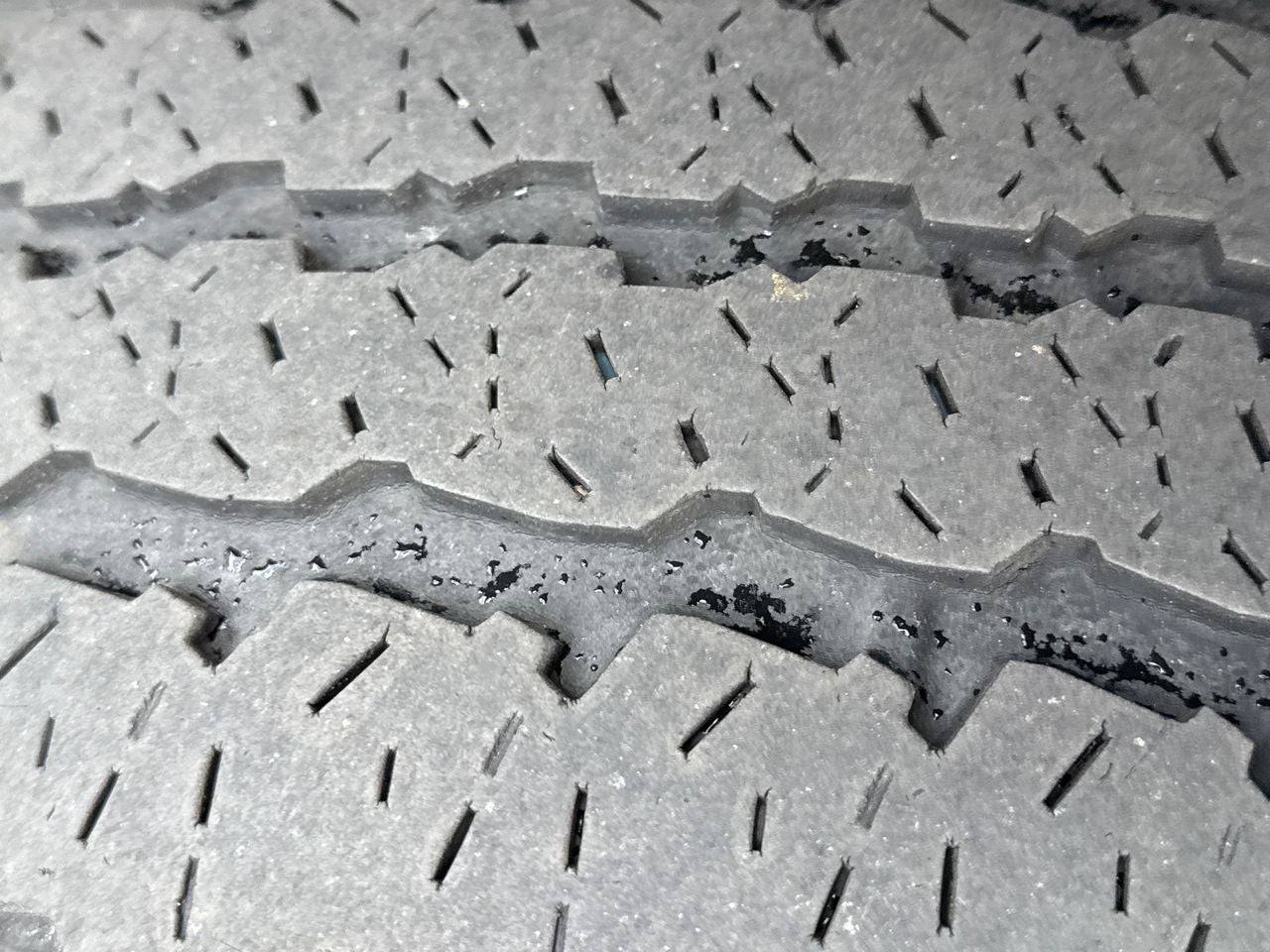 2024 RAM 3500 Limited Mega Cab 4x4 6'4' Box