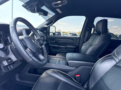 2024 RAM 3500 Limited Crew Cab 4x4 8' Box