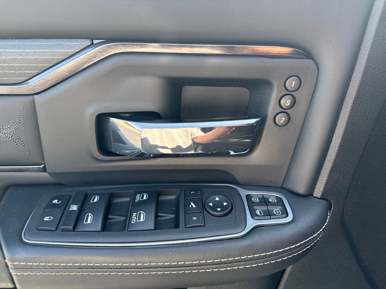 2024 RAM 3500 Limited Crew Cab 4x4 8' Box