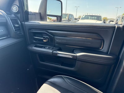 2024 RAM 3500 Limited Crew Cab 4x4 8' Box