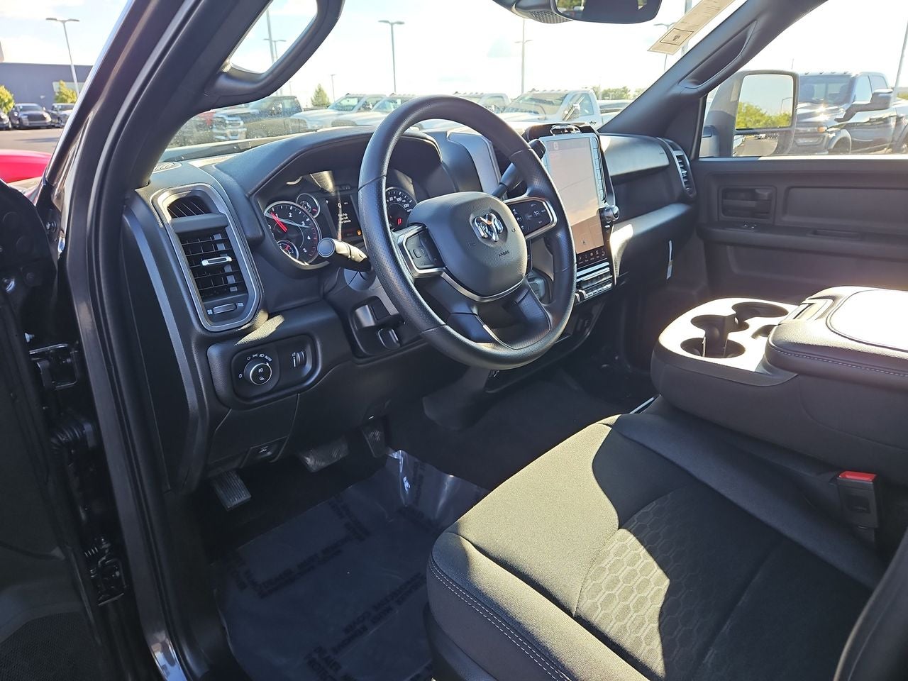 2025 RAM Ram 2500 RAM 2500 TRADESMAN CREW CAB 4X4 8' BOX