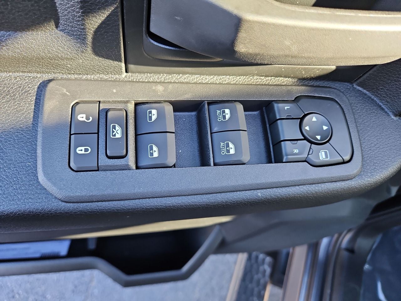 2025 RAM Ram 2500 RAM 2500 TRADESMAN CREW CAB 4X4 8' BOX