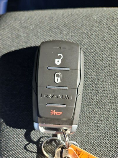 2025 RAM Ram 2500 RAM 2500 TRADESMAN CREW CAB 4X4 8' BOX