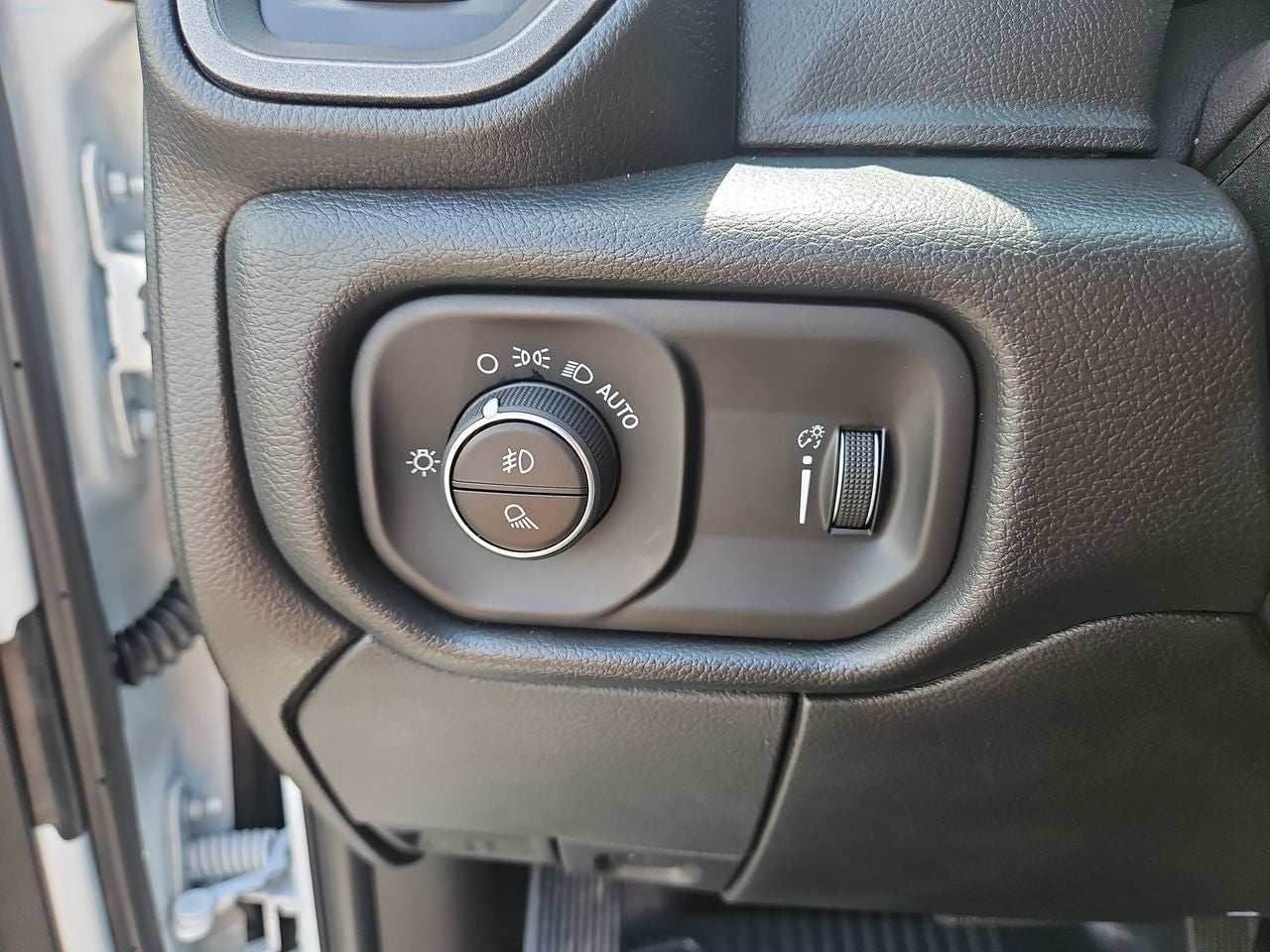 2025 RAM Ram 2500 RAM 2500 TRADESMAN REGULAR CAB 4X4 8' BOX