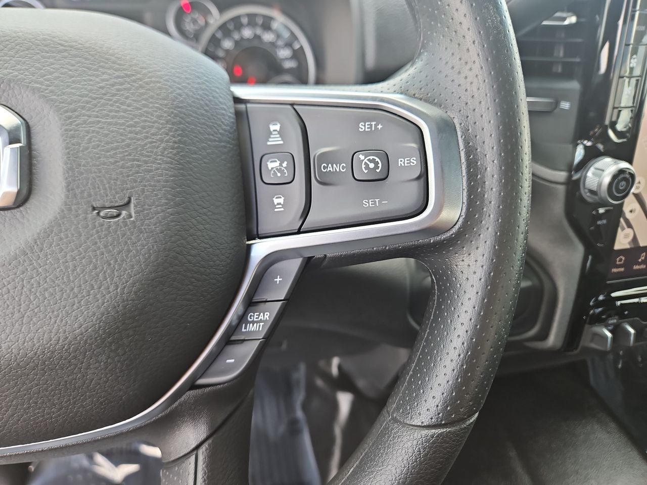 2025 RAM Ram 2500 RAM 2500 TRADESMAN REGULAR CAB 4X4 8' BOX