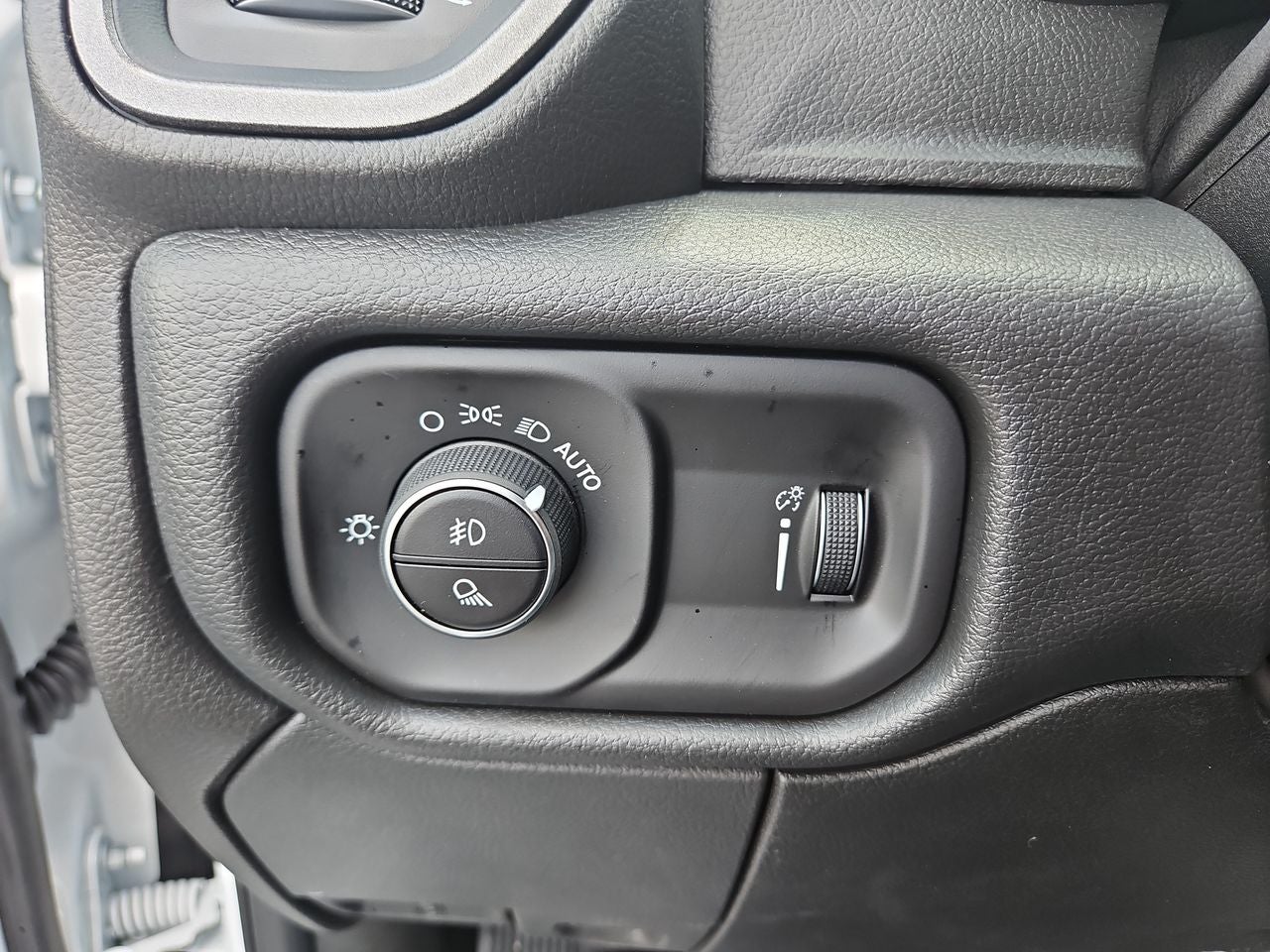 2025 RAM Ram 2500 RAM 2500 TRADESMAN REGULAR CAB 4X4 8' BOX