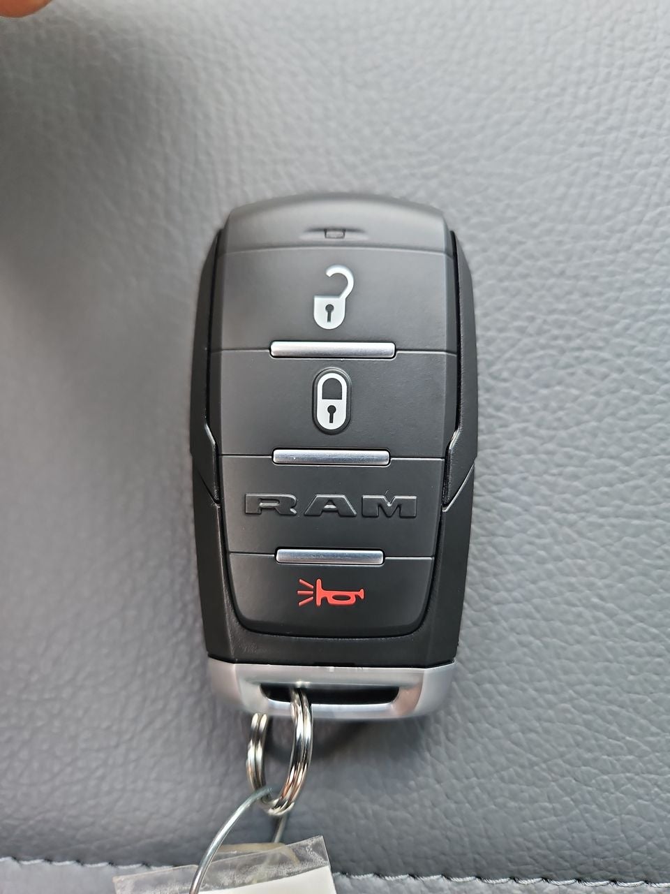 2025 RAM Ram 2500 RAM 2500 TRADESMAN REGULAR CAB 4X4 8' BOX