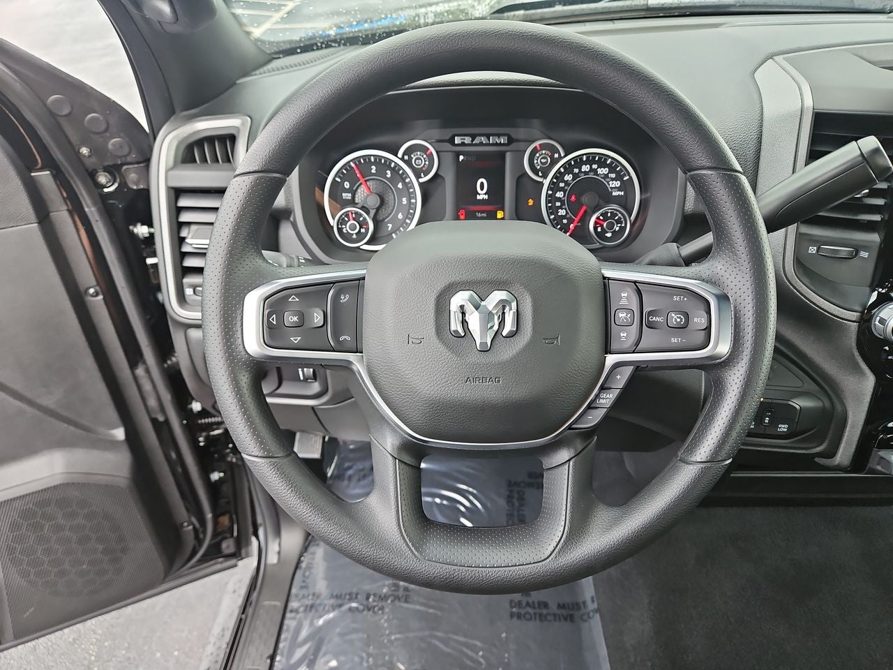 2025 RAM Ram 2500 RAM 2500 TRADESMAN REGULAR CAB 4X4 8' BOX