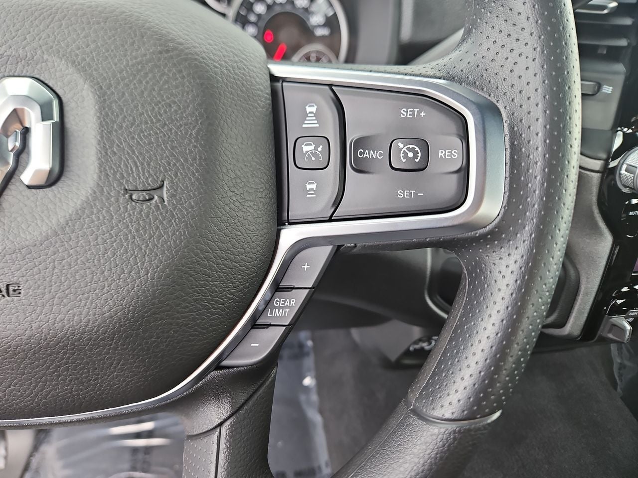 2025 RAM Ram 2500 RAM 2500 TRADESMAN REGULAR CAB 4X4 8' BOX