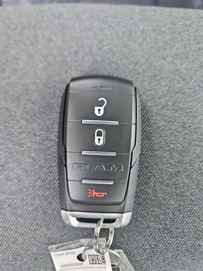 2025 RAM Ram 2500 RAM 2500 TRADESMAN REGULAR CAB 4X4 8' BOX