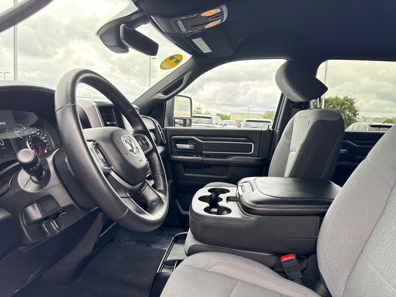 2024 RAM 2500 Big Horn Crew Cab 4x4 6'4' Box