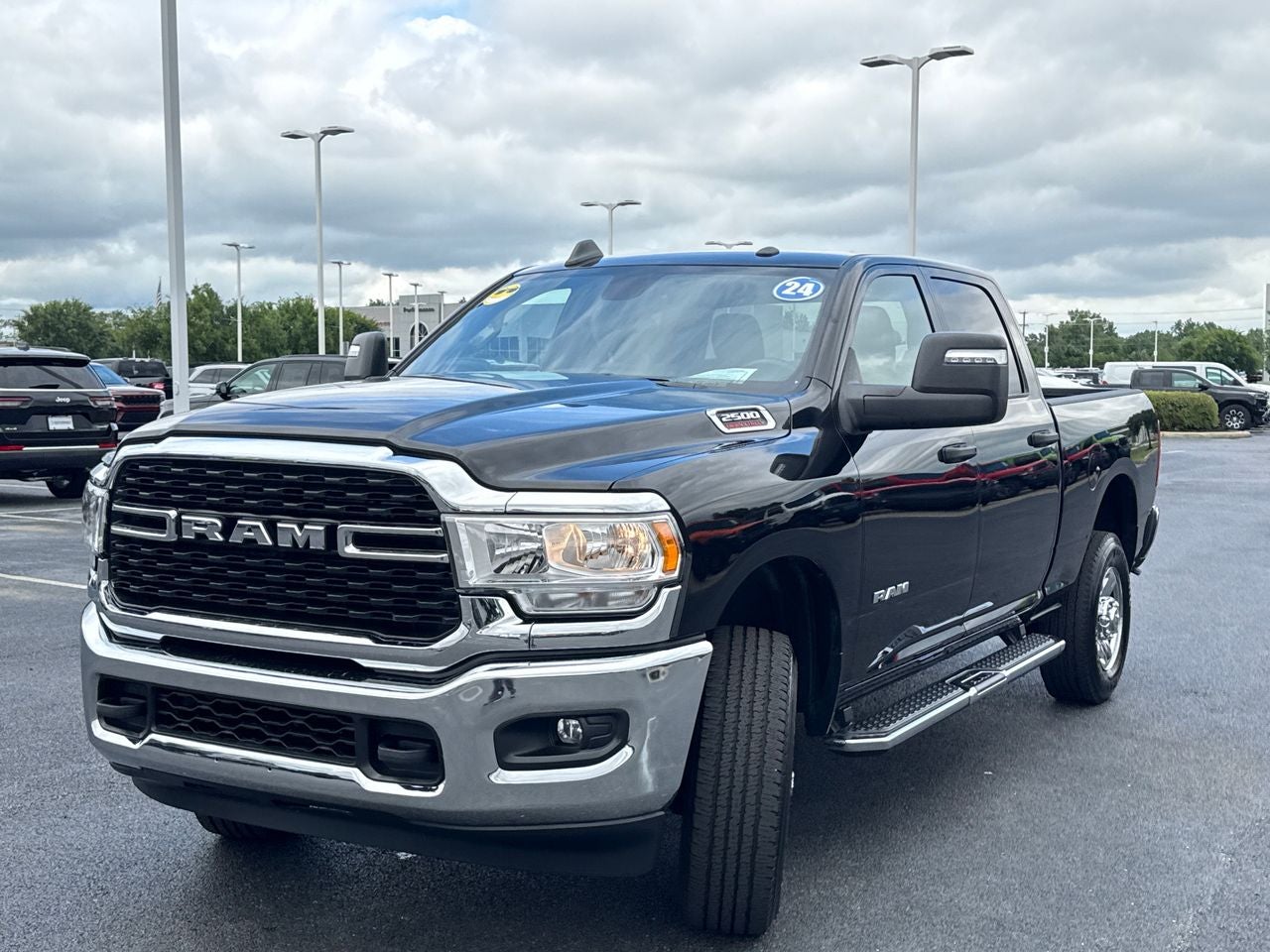 2024 RAM 2500 Big Horn Crew Cab 4x4 6'4' Box