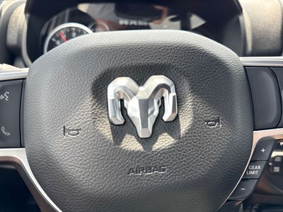 2024 RAM 2500 Big Horn Crew Cab 4x4 6'4' Box