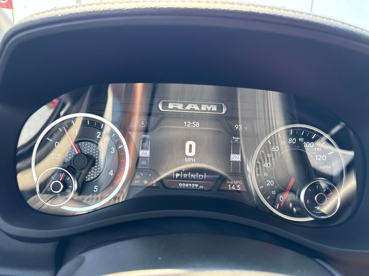 2024 RAM 2500 Laramie Crew Cab 4x4 6'4' Box