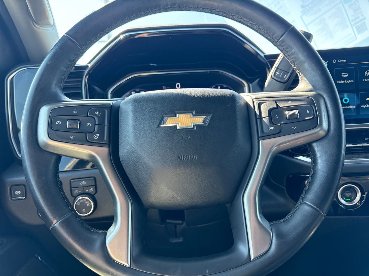 2024 Chevrolet Silverado 1500 2WD Crew Cab Short Bed LT