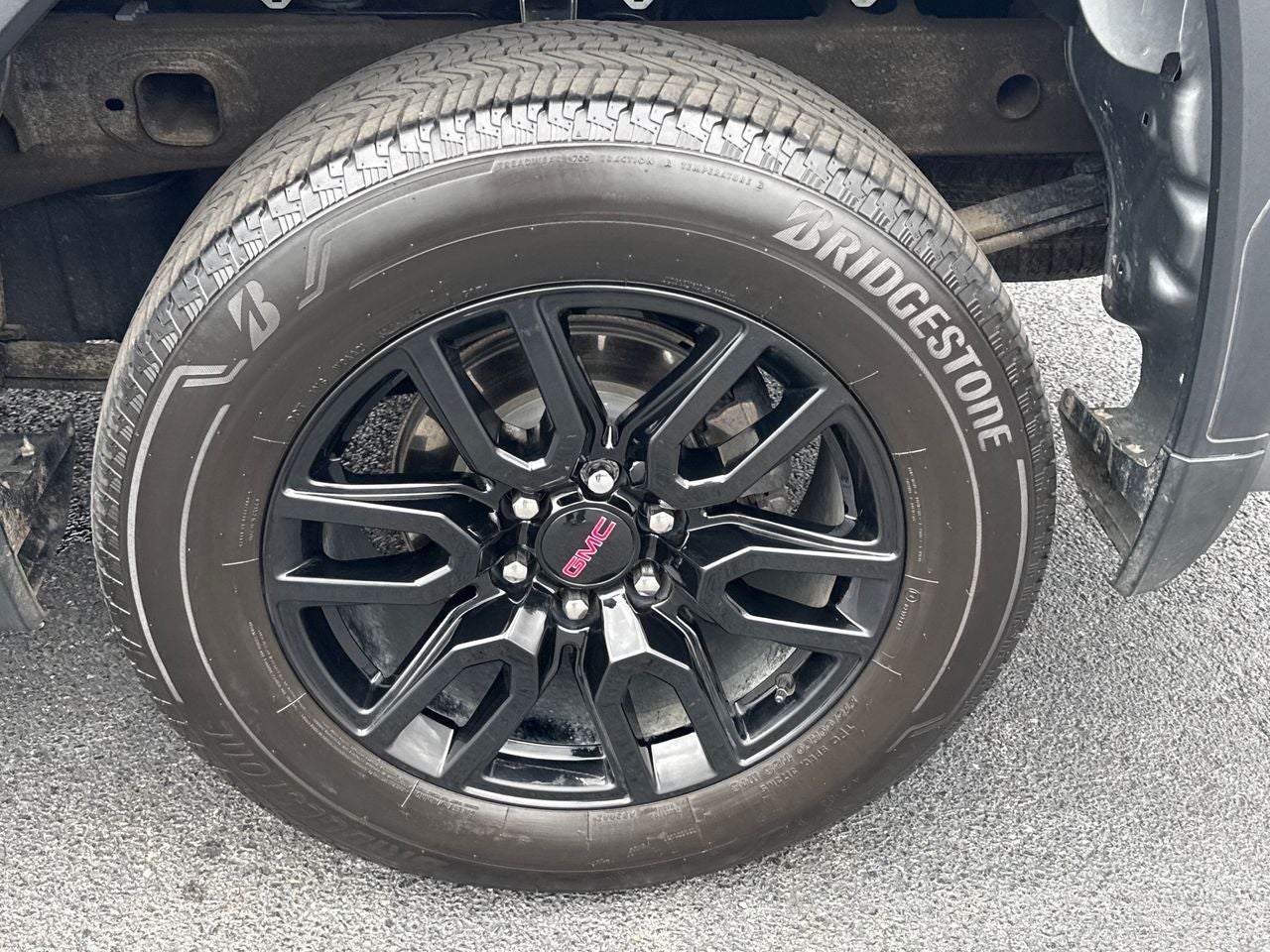 2024 GMC Sierra 1500 4WD Crew Cab Short Box Elevation with 3SB