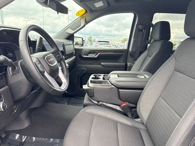 2024 GMC Sierra 1500 4WD Crew Cab Short Box Elevation with 3SB