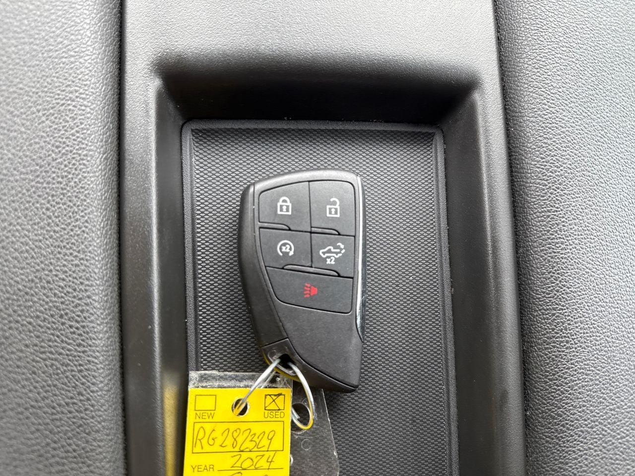 2024 GMC Sierra 1500 4WD Crew Cab Short Box Elevation with 3SB