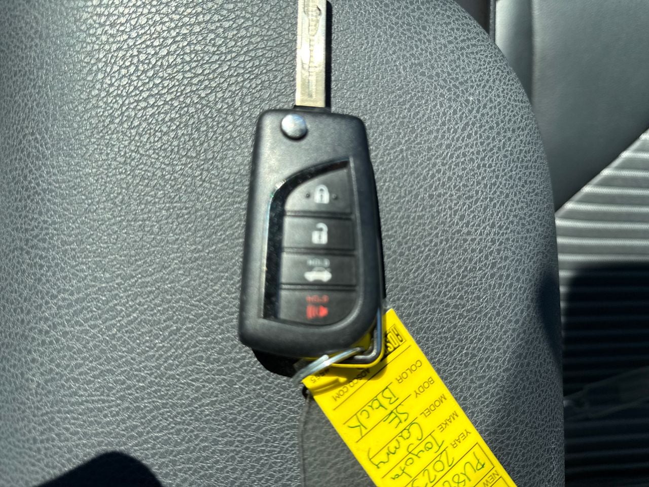 2023 Toyota Camry SE