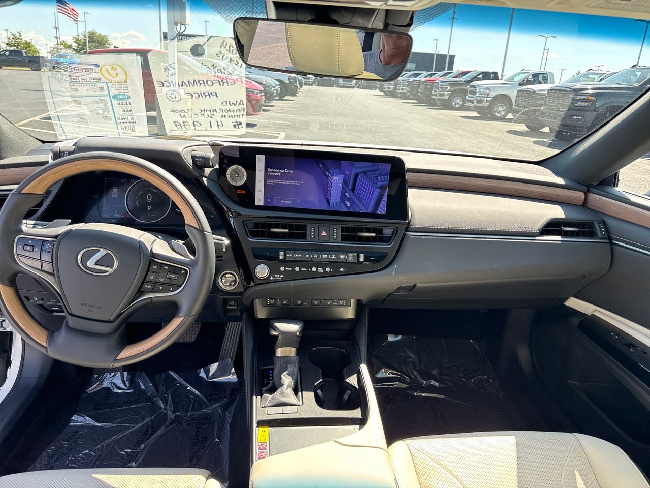 2024 Lexus ES 300h 300h Luxury