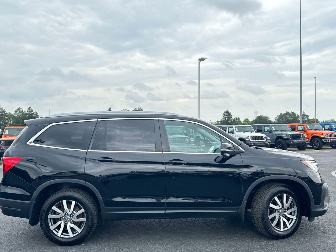 2021 Honda Pilot AWD Black Edition