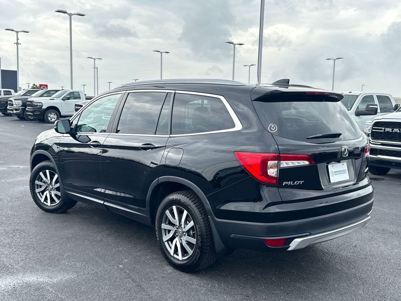 2021 Honda Pilot AWD Black Edition