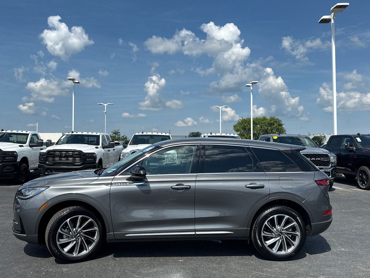 2023 Lincoln Corsair Standard