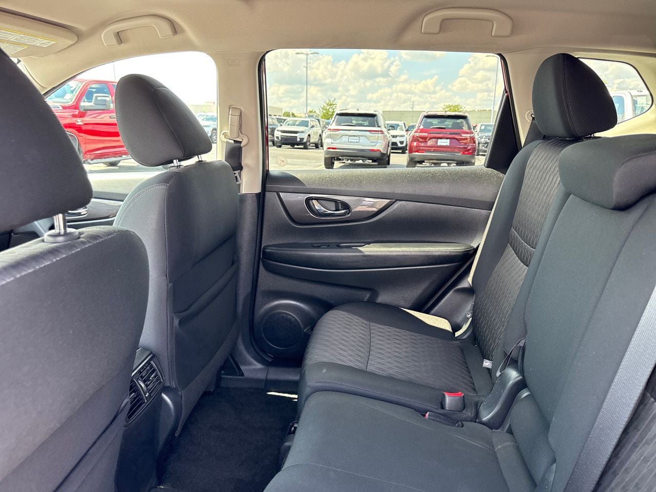 2020 Nissan Rogue SV FWD