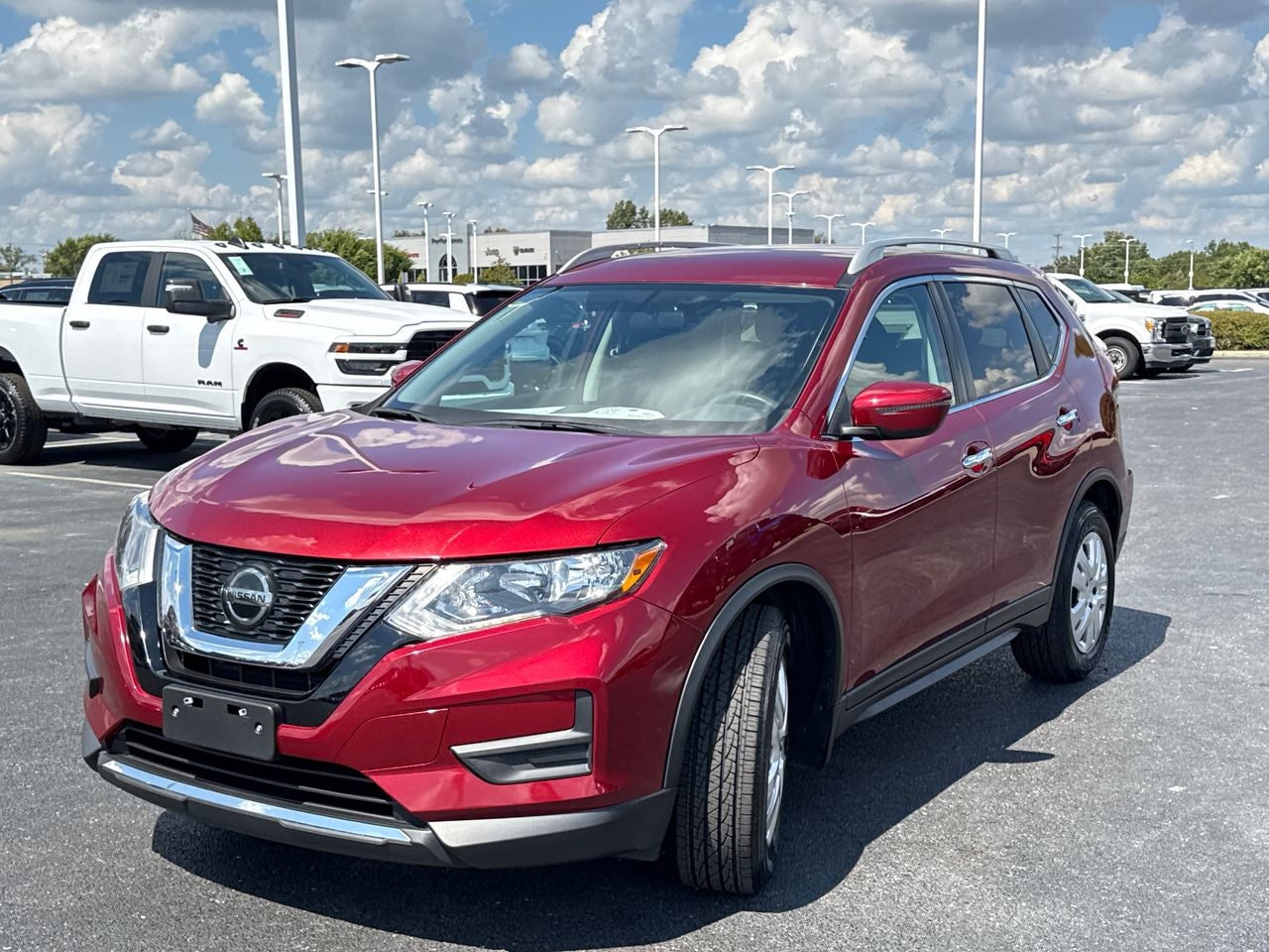 2020 Nissan Rogue SV FWD