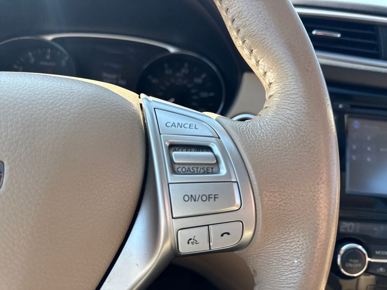 2014 Nissan Rogue SL