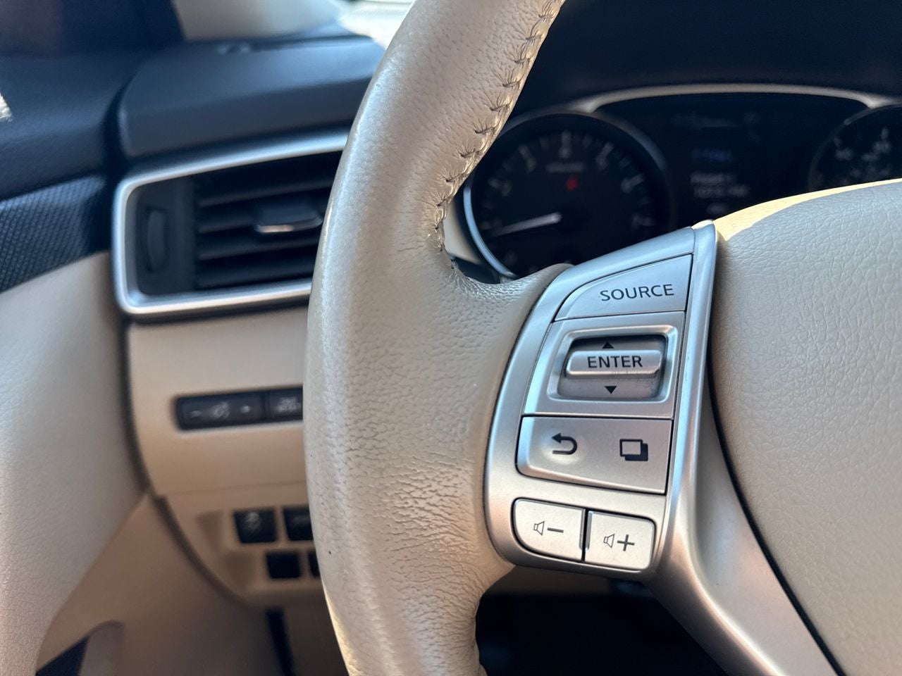 2014 Nissan Rogue SL