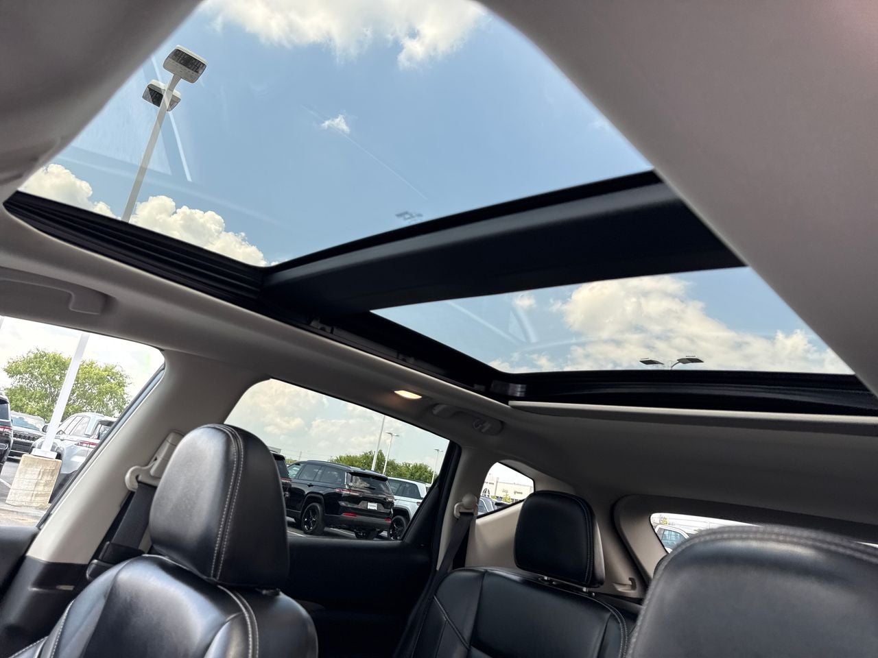 2023 Nissan Murano SL Intelligent AWD