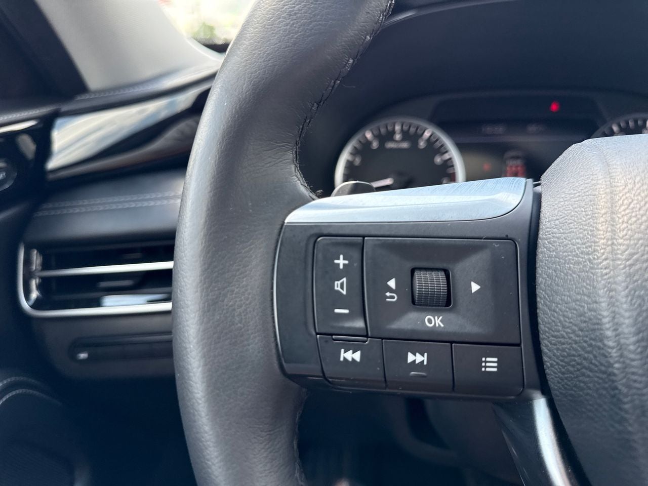 2024 INFINITI QX60 PURE AWD