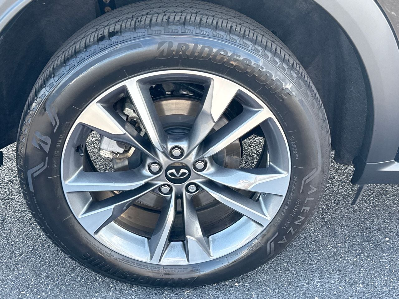 2024 INFINITI QX60 LUXE AWD