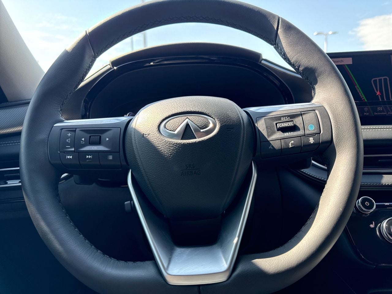 2024 INFINITI QX60 LUXE AWD