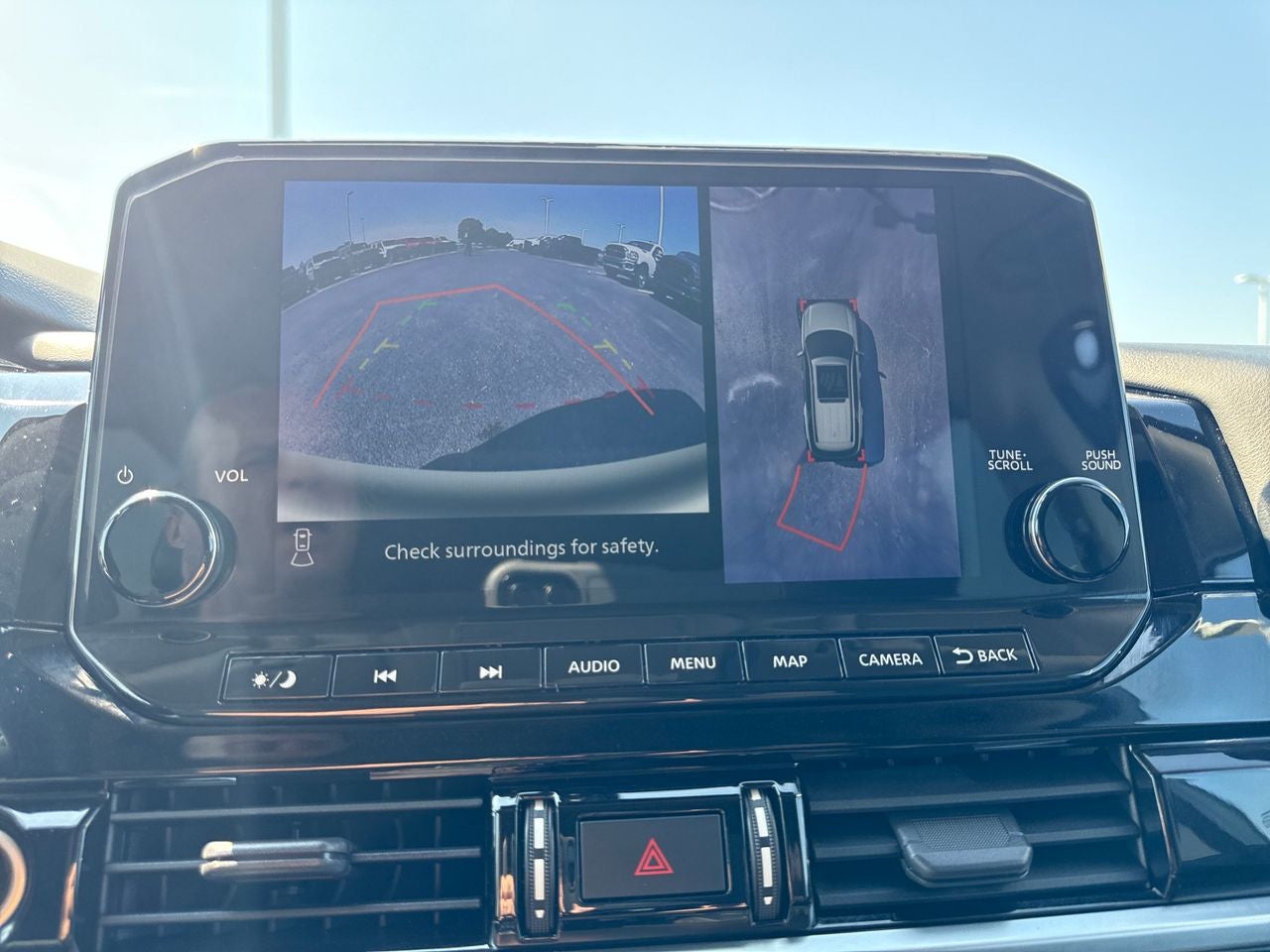 2022 Nissan Pathfinder SL 4WD