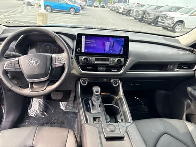 2024 Toyota Grand Highlander Hybrid XLE