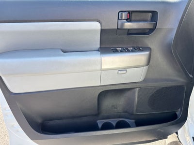 2015 Toyota Sequoia SR5 5.7L